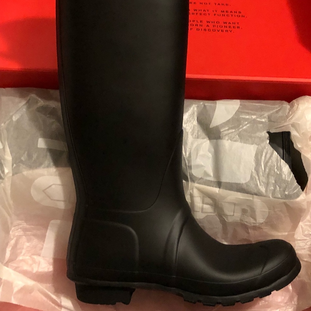 Hunter Woman’s Original Tall Rain Boot